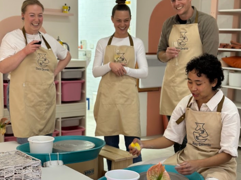 Can a Pottery Class Corporate Event Boost Team Creativity? Thumbnail