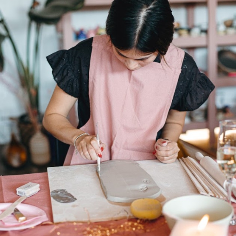 Can Creating Handmade Ceramics Improve Mindfulness and Artistic Confidence? Thumbnail