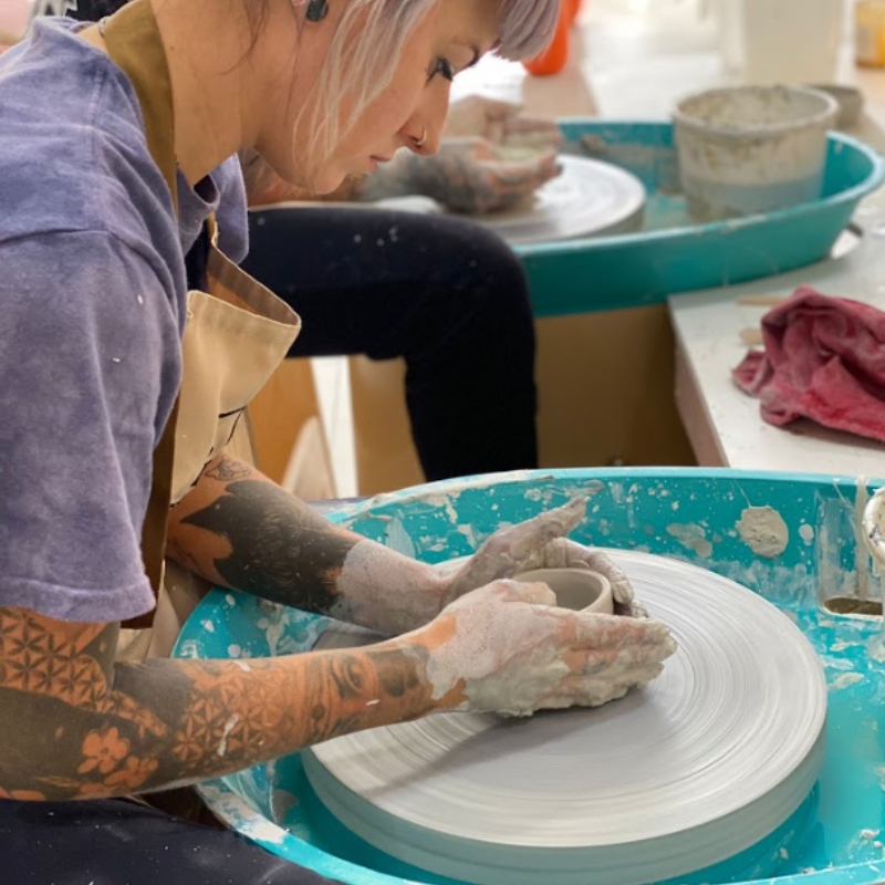 Centred, Not Stressed: Simple Techniques to Improve Control on the Pottery Wheel Thumbnail